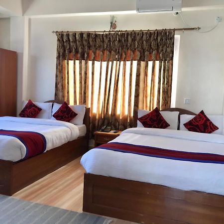 Hotel Asia Pokhara Dış mekan fotoğraf