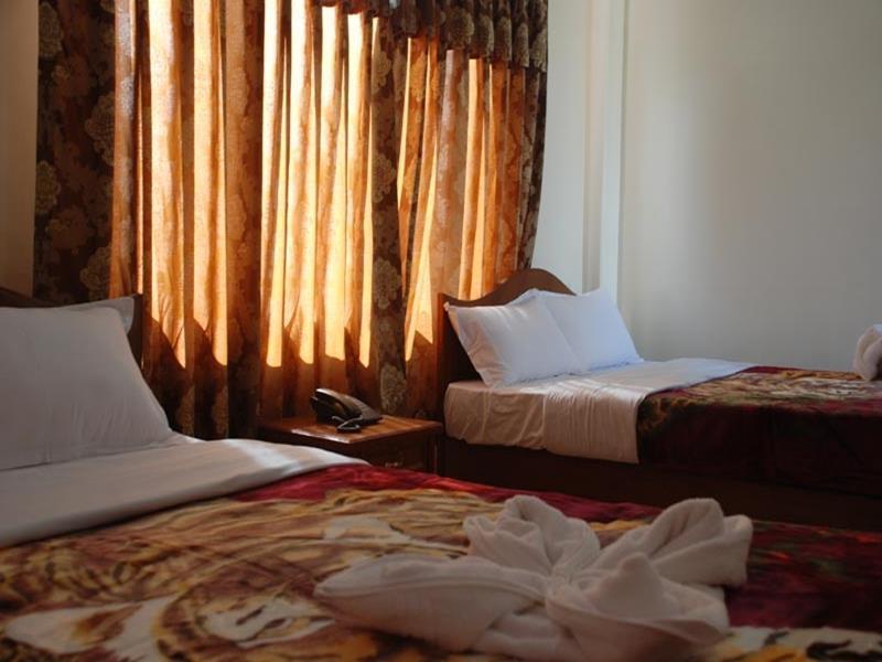 Hotel Asia Pokhara Dış mekan fotoğraf