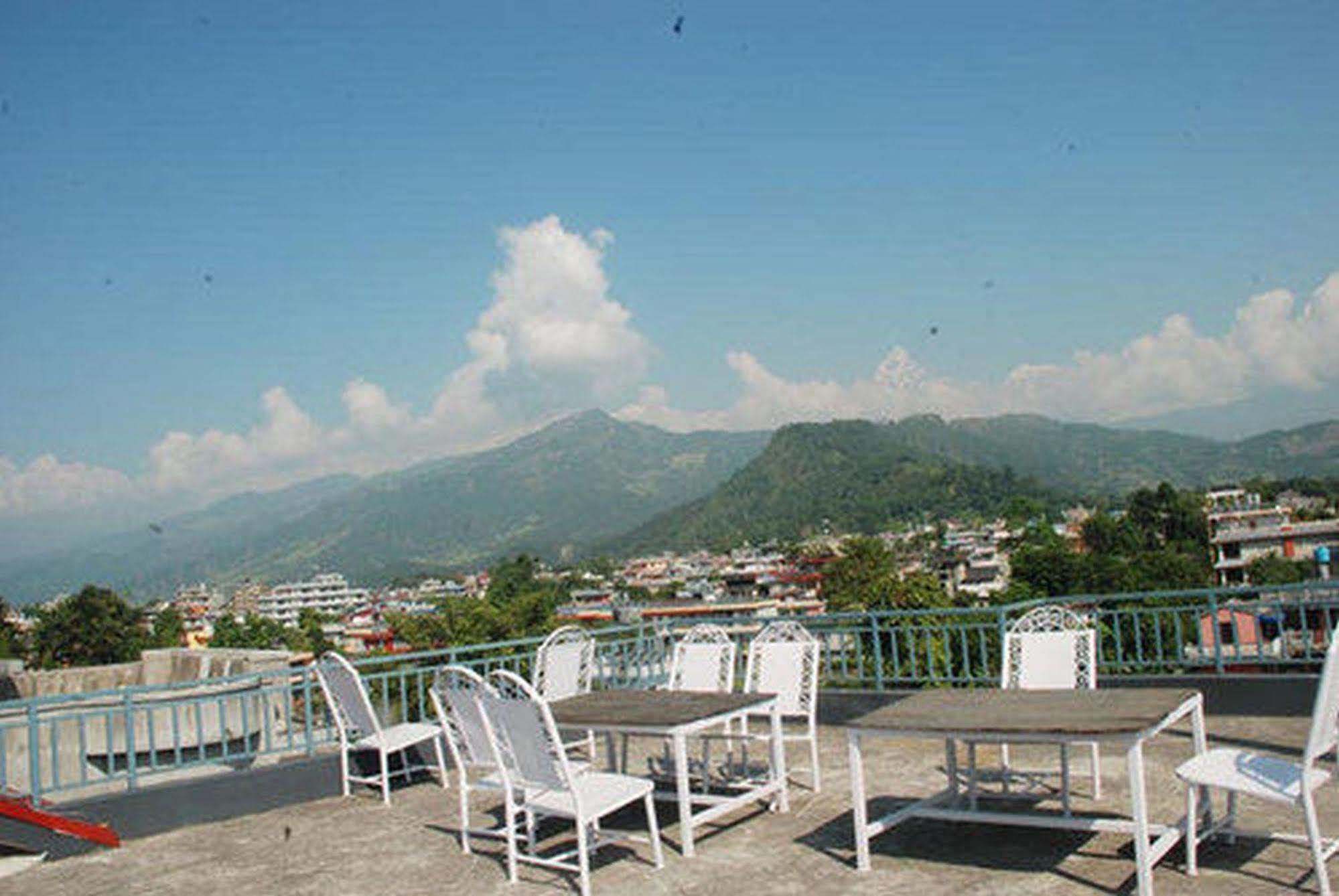 Hotel Asia Pokhara Dış mekan fotoğraf