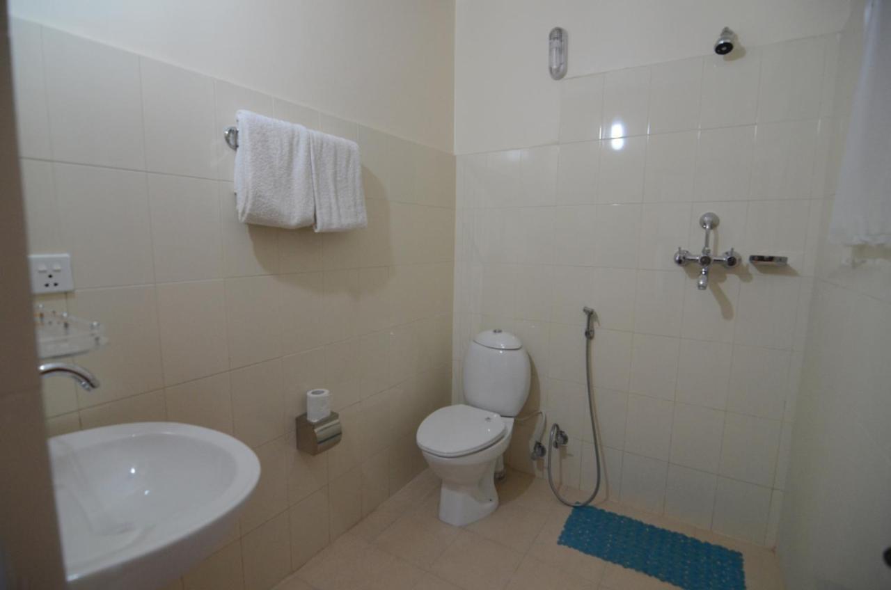 Hotel Asia Pokhara Dış mekan fotoğraf